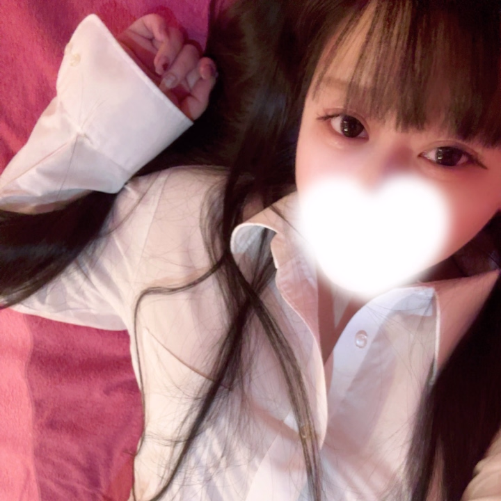 お兄様こんにちわ!!


前回の出勤は
インフルエンザで
延期させて頂きました😭


お兄様には心配おかけして
すみません、、




やーーーーーっと、、
初出勤決まりましたーーー!!!✨️✨️

💠出勤予定💠
・2/13〜2/19    12:00〜L


既にご予約してくださってるお兄様いて
すっごく嬉しいです✨️



いっぱい甘々なイチャイチャして
沢山楽しみましょうね💕︎💕︎



お誘いお待ちしております ♪♪