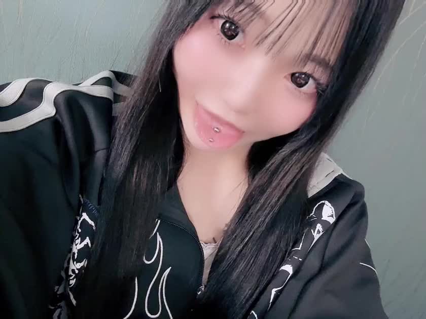 あやねと遊んでくれたおにいさん
ありがとうございました💗

えっちだけじゃなくて、お話も、
一緒にお風呂はいるのも
ぜーーーんぶ楽しくって
「また呼ぶね😸」って言ってもらえて
ほんとに嬉しかった(ᐢᴗ ·̫ ᴗᐢ)👍🏻🎶

たのしい時間ってあっという間で
残りの出勤もあと2日となりました💧‬

短い時間でもあやねとあったまろ？？🤭❤️‍🔥