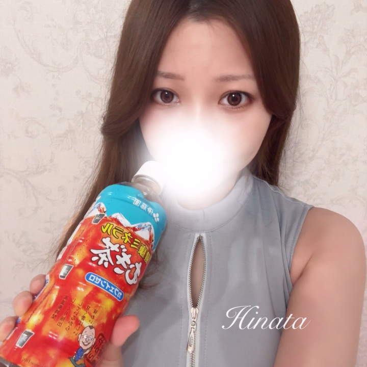 昨日は本指名さんdayでした💐🤍

楽しすぎて時間足りなくて、延長までしてくれて嬉しすぎました…！色々と用意してくれてありがとう🎶
色々とアドバイスもしてくれたので、もっともっと上達できるように頑張ります💪✨


次回は明日の17:00-LASTです！
あなたの弱点、いっぱい知りたいな🫢





ひなた💐🤍