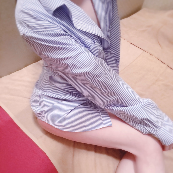 きょう､会いに来てくださった本指名さま！お兄さま方！
ありがとうございました🤍

いーっぱいお話も出来て､とても楽しい時間でした🥺🤍
また､はやくお会いできるとうれしいなあ🫧