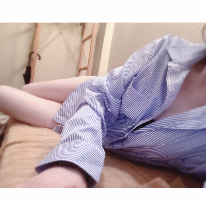おはようございます！さなです！💎
出勤してます！17時までいます🛁🤍

お兄さま方と会えるの楽しみです🤍
いっしょにすっきりしよ🙈



お誘いお待ちしてます🥺🫶🏻