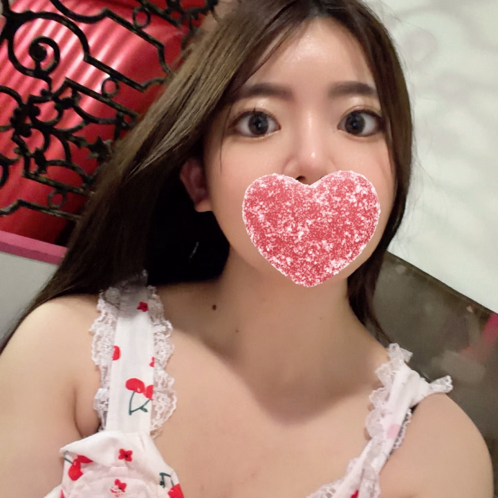 初めてのお客様！
いっぱい気持ち良くしてくれてお兄さんも気持ち良かったみたいで良かった🥹🤍

初めてで緊張してたけど優しく接してくれて🥺
また会えたら嬉しいなあ🥰