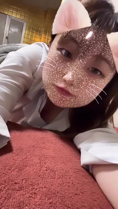 くるみと遊んでくれるお兄様いないかなー？？


すごいかまって欲しい気分✨


一緒に気持ちよくなりたいなー💭


このあともお誘い待ってるよー♡




🧡くるみ🧡