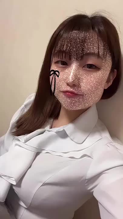 衣装着て写真撮ったよー！！
どう？にあってるかなー？

くるみといけない授業しよー❤️



くるみ🧡