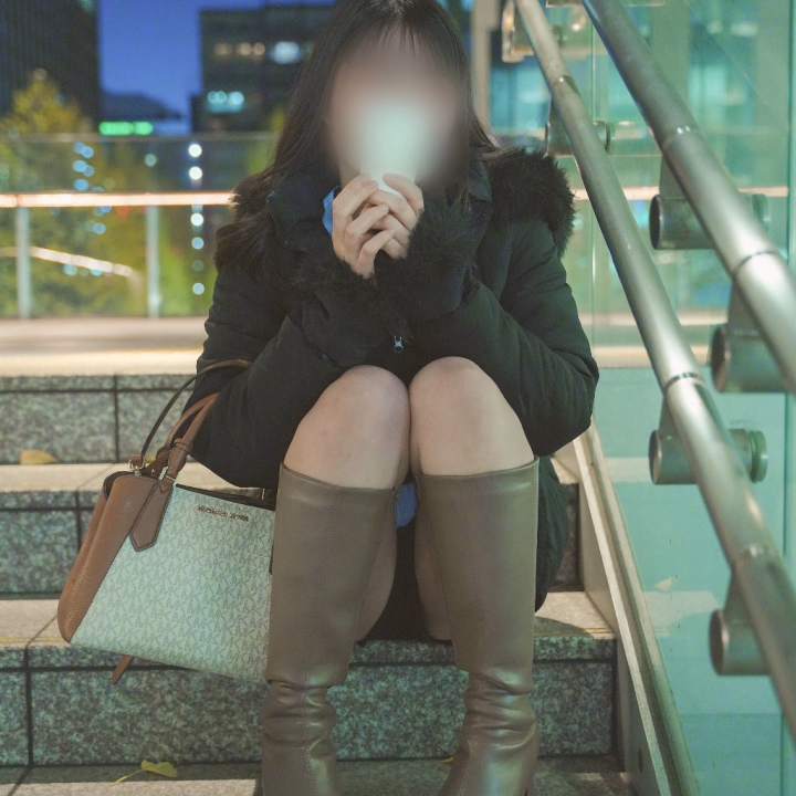 今日は本当にありがとう…💗

一緒に過ごしている時間が心地よくて、
気づいたら何も考えられないくらい夢中になっていました🥺

優しく見つめられるたびに胸がドキドキして、照れながら笑う時間も、ふとした沈黙も、全部が特別で幸せだったよ✨

「欲しいって言ったら止まってあげる」っていたずらっぽく笑われた瞬間は、
思わず照れちゃって顔が熱くなっちゃった…💓

帰ってからも余韻がずっと残っていて、
思い出すたびに自然と笑顔になっています🫶

素敵な時間を本当にありがとう✨
また会えたら、たくさん笑って、たくさんドキドキする時間を一緒に過ごせたら嬉しいな💕

ななせより💌