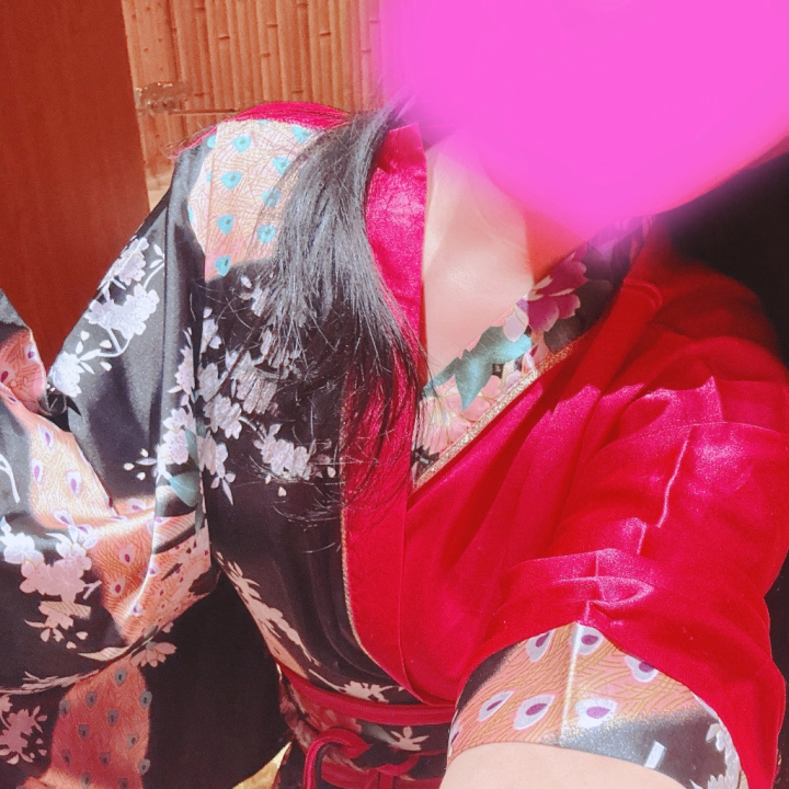 こんにちは😃

米子3日目〜🥰🥰🥰

昨日も皆様ありがとうございます✨️

次12:00~枠があります✨

今日も24:00までいますので、お待ちしてます🎶