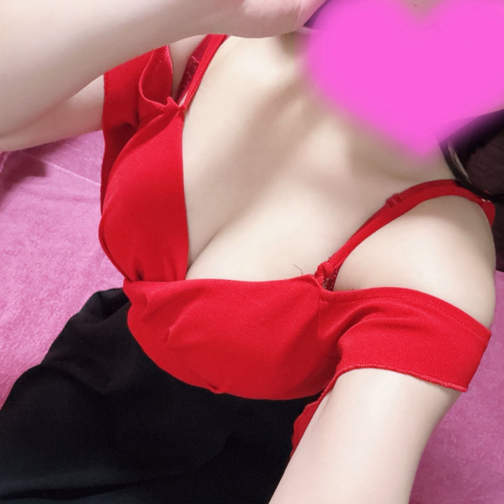 こんばんは🌛
昨日も一昨日も満枠でのご案内、本当にありがとうございます✨️
ご本指様にいっぱい会えて本当に嬉しいです✨️
おかげさまで、今日は昨日の夜から夕方までぐっすりです🥹
12時間以上寝たのは久しぶり😴
さて、明日7:00~15:00までです🥰
明日もはりきって𝙂𝙤𝙤𝙙 𝙉𝙞𝙜𝙝𝙩 🌙☁️ ̖́-
