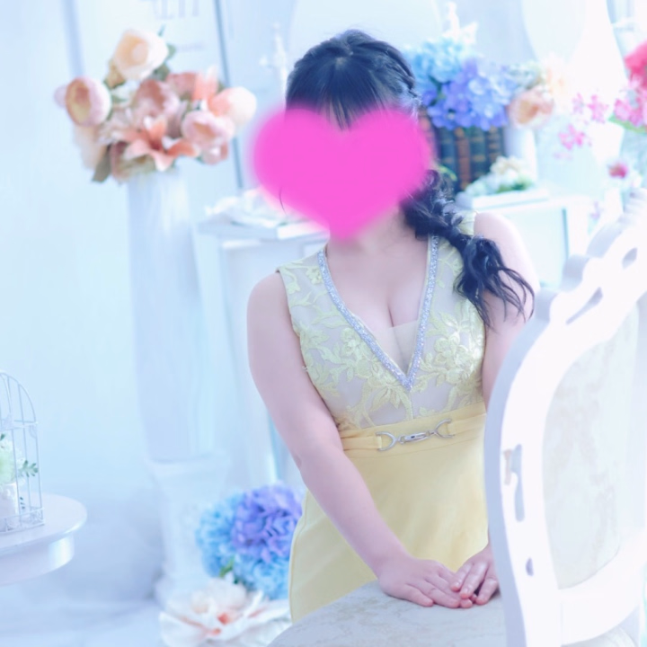 こんばんは🌛
乙姫宴で1週間ありがとうございました!(´▽`)
いっぱいのお兄様と本指名の方もきていただき、本当に嬉しいです✨️
また今月23~29で出勤するので、そちらでもお待ちしてます🎶
そして、明日からは池袋のバイオレンスに出勤です!
本指名様、ご予約本当にありがとうございます😭✨️
きよかは幸せ者です(*˘︶˘*).。.:*♡
明日からバイオレンスよろしくお願いいたします🥰