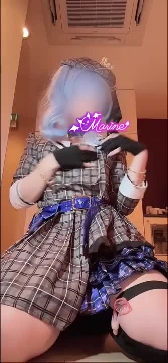1分11秒、500P（胸出し、フェラ風ポーズ）