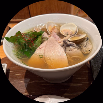 てんり🍒横浜恋愛グループ／巨乳爆乳専門店／おっぱい／店舗型ヘルス