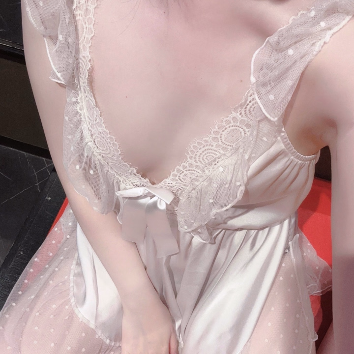 こんばんは🌙

明日は12時からお誘いお待ちしてます😉

レアですよー💖