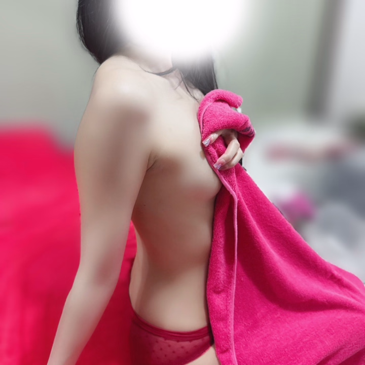 この続き見たくなったお兄さん❤︎
会いに来てね🥰