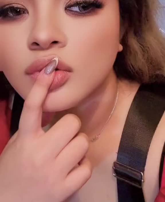 ちゅちゅちゅー😘
お仕事終わった？

まりのを包んで独占して❤️