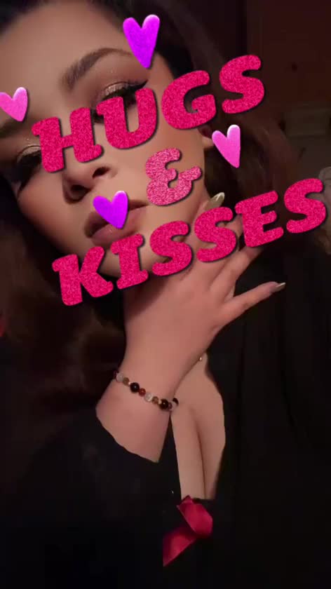 会いたい？
なら会おう？
本能に従うのだー❤️‍🔥
まりのずーっと熱ってやばいよ？
この熱さ伝えたいなぁ🥰
やらちぃ妄想発動中