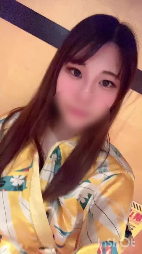 145cmのミニマムロリ♡ゆりあです！
 

おはようございます😊
今日も10時からラストまでいます！

よろしくお願いします/////



----------♡----------

🔍「ゆりあ  取扱説明書」

触れるMット×敏感Bッド！

Mットで責めるのと
Bッドで舐められるのが大好き♡♡

特にク〇ニされながら両ち〇びを触られる
“ 3点責め ” されたら連続イキ止まらない♡

 
オススメコースは【80分】
濃厚Ｍットも、Ｂッドのみ回数戦も
なんでもできちゃうコースだよ♡♡

姫予約・質問などはヒメチャンネルからお気軽に💗