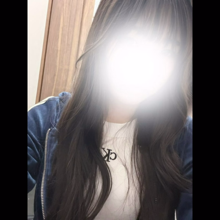 こんにちは❤︎

出勤しました！！
本日24時まで受付してます₍ᐢ⸝⸝› ̫ ‹⸝⸝ᐢ₎

お時間合うお兄様
是非遊びに来てください🎶

☁️いろは☁️