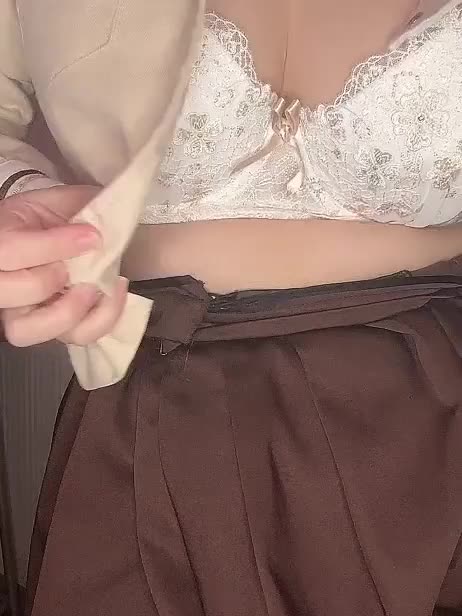 このおっぱいでナニを挟んじゃおうかな💓