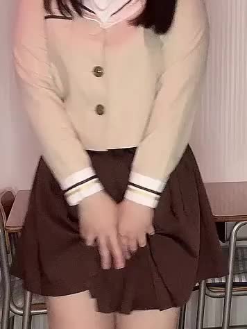 のどかの貴重なへそ出し💓

見せられるお腹になるよう筋トレしなきゃ〜😭

初心者でも始めやすい筋トレなんか無い？教えて！！！