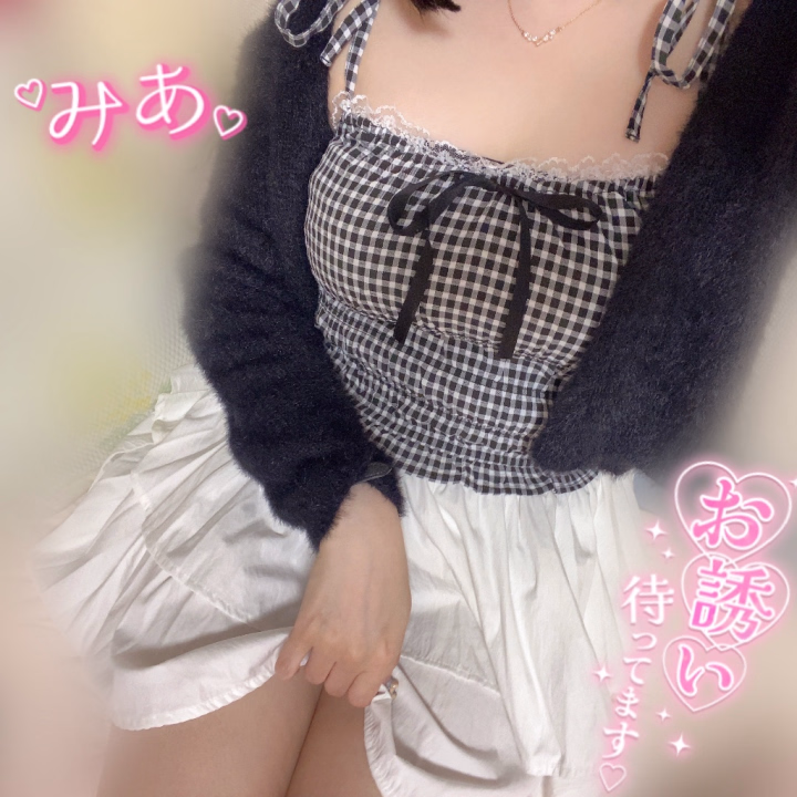 6月に出勤が決まりました✨️

🩵ྀི6/18  9:00~24:00
🩵ྀི6/19  9:00~24:00
🩵ྀི6/20  9:00~24:00
🩵ྀི6/21  9:00~16:00

⬆️のシフトで3日半と短めですが出勤させて頂きます❣️
やっと小名浜のお兄様たちに会えるねー💕
ずっと来てくれるのまってるよーって待っててくれたお兄様方お会いできたら嬉しいです🙏

Xのアカウント🧊されてしまってなくなってしまいました💦
ヒメチャンネルのフォロー、トークまってます💌

事前のご予約もヒメチャンネルからなら先行でご予約できるのでもしご予定決まったらお早めにお問い合わせおまちしてます🌟⋆꙳