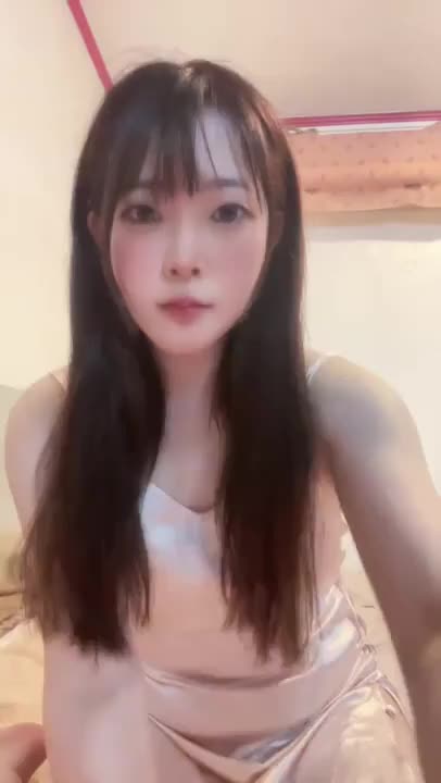 今日来てくれたらお兄様ありがとうございました💕

お陰様で今日はほぼ満枠でした❣️
忙しかったけど楽しくたっくさんイケて幸せすぎました(  ´˘`  )

明日はちる出勤最終日です‼️
次の出勤は来月の予定なので10代最後のちると濃厚Hしませんか💭