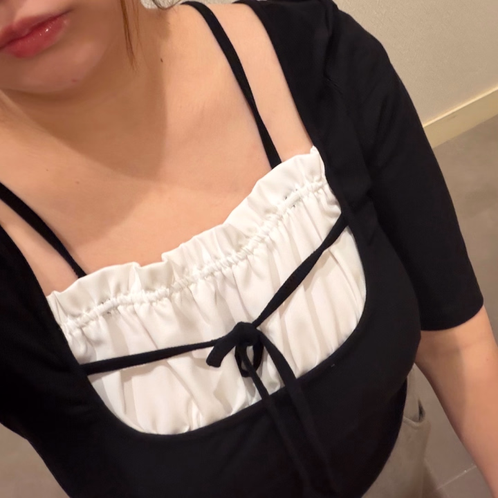 おはよー！

本日最終日！9:00-14:00までです！
受付終了は13:00ごろです！

よる🌙