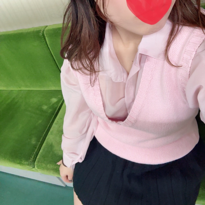 遊んでくれたお兄ちゃんありがと‪‪❤︎‬

短い時間だったけど、イチャイチャ出来て楽しかった♡

また会いに来てくれたら、凄くすごく嬉しいなぁ♡