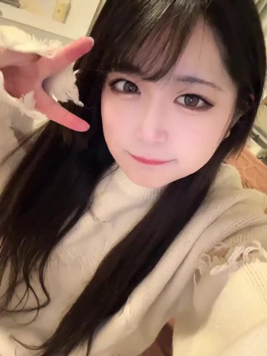 本日夕方頃まで
ご予約埋まってます🍀*゜

朝の日記見て、予約してくれたお兄さん
ありがとう💕💕

事前予約もたくさんでうれち〜✨️

今日も電マ潮ふきと
コスプレえ●ちたくさんできるかな///

気持ちよすぎてハマっちゃった😂😂

16:30〜21:20までの
夜の時間帯のみ空いてます🈳

お仕事終わりに
癒されにおいでﾖｼﾖｼ(｡´･ω･)ﾉﾞ