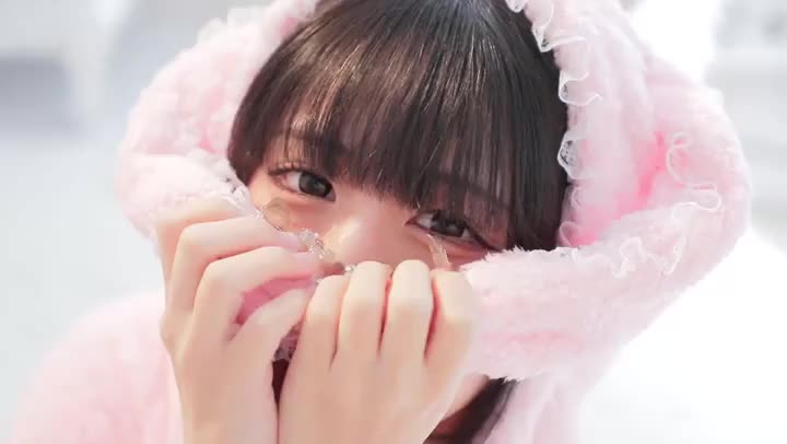 この前、カメラマンさんに依頼してスタジオ撮影をした時の動画です📸

自分で編集してみた❣️
結構上手じゃない？🥺🥺

まぁ動画の部分は
他撮りで見た私の無加工なので
イメージこんな感じなんだなって

分かって貰えたら嬉しいな‪‪✨️

良かったら最後まで見てね☺️

★姫予約受付中❣️
後で空き枠について日記書きます📖☡✍