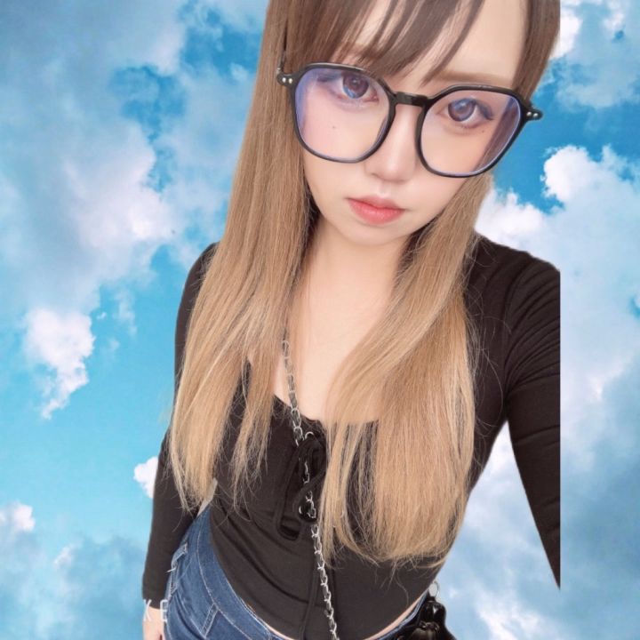 おはよーん😆💕
出勤してるよーん🥺👍
今日もみんなのお誘い心待ちにしてるよーん😄🩷