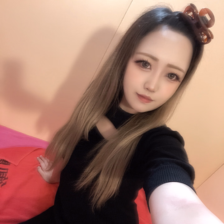 出勤したよーん🥹🤲

会いにきてね❤️