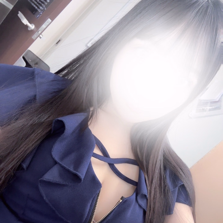 明日7時から15時まで出勤します❤️✨
レア出勤なのでもえなと遊んでください🫶

予約してくれたお兄さんありがとう👩‍❤️‍💋‍👨
たのしみだね🍀

まだ少し空き枠あるので
ご予約まってます❤️


モエナ
