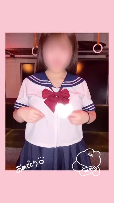 お兄さんたちの卒業したいことは何ですか？💖ちなみにすみれは、夜更かしから卒業したいです❕悪い子です❕
毎日頑張ってるお兄さまたちの癒しになれますように🫧💕