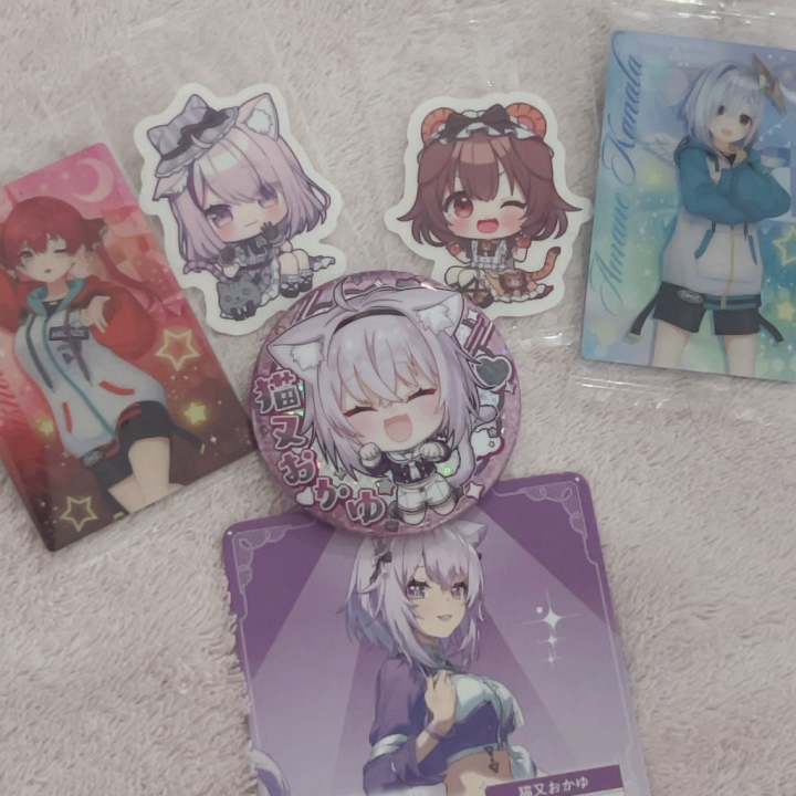 こんばんは！
みあです🐱💕

口開けから紳士様に
遊んでいただいて嬉しい限り♡

そして、久しぶりの紳士様達にも会えて
嬉し過ぎ♪( ◜ω◝و(و "

この間いつも来てくれてる
オタク仲間の紳士様に頂きました♡
毎回持ってきてくれて嬉しい(*/ω＼*)
感謝(ㅅ´꒳` )

まだまだ時間あるから
お時間空いてる紳士様遊びに来てねん♡