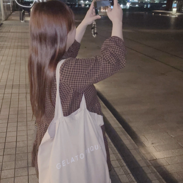 こんにちは🌼*･

れなです🎀


昨日、れなに会いにきてくださったお兄様♡
ありがとうございました🥰♡

HPと日記見て気になってと言ってくださって
とっても嬉しかったです…☺️♡

今日は検査で病院に来ています💦
夕方までかかるそうなので頑張ります🥲

お友達に撮られていた1枚です📸笑


れな🍒*･
