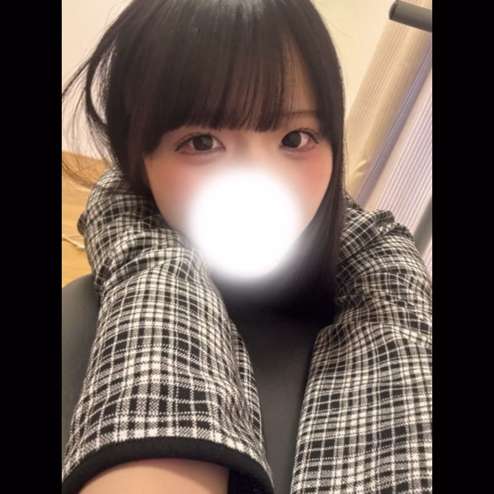 おはようございます🐹💗
本日17時から予約受け付けております🙌
事前予約を入れてくださったお兄様方ありがとうございます💞
まだまだ枠空いておりますのでご予約お待ちしております🥺💕

𓐄 𓐄 𓐄 𓐄 𓐄 𓐄 𓐄 𓐄 𓐄 𓐄 𓐄 𓐄 𓐄 𓐄 𓐄 𓐄 𓐄 𓐄

1月4日のお礼💌‪

17:30頃ご予約のお兄様
80分ありがとうございます💗
お久しぶりのお兄様でした！！
もう会えないかなー、と思ってたら久しぶりの出勤で会いに来てくださってとっても嬉しかった〜！！！
トークもえっちなこともとっても楽しくて幸せな時間でした、、💞

19:00頃のお兄様
60分ありがとうございます✨
初めましてのお兄様でした！！
お部屋入ってすぐからえっちな雰囲気スタートでいつも以上に濡れちゃってたかも🫣💗
はやめのフィニッシュでとっても気持ちよくなってくれたみたいで嬉しかった😖✨