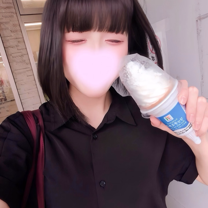 むっちゃ天気よくてニッコニコ(^^)💖


今日も14時〜24時まで出勤ですっ！

最近、
毎日アイス食べててトレーナーさんに
怒られないから:(´ºωº｀):ｶﾀｶﾀ


あめりにとってアイスは
猫にとってのマタタビと一緒なの🥺🥺



あめり