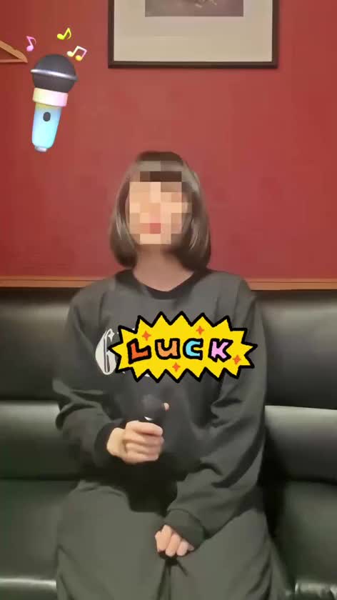 【⚠️音量注意⚠️】

丸一日予定なしの休日だったので


お歌の練習してきた🥰🥰
まだまだ甘ちゃんだけど
伸びしろしかないことを信じて


ボイトレ頑張るぞー‼️
私服がダサいのは触れちゃだめだぞ♥️



あめり