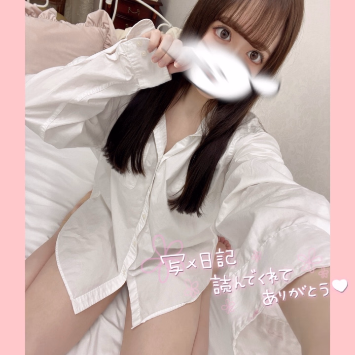 思ってたよりも、細い！スタイルいい！って言われることが多くて
写真を沢山撮りなおさないとなと思う日々🙂‍↕️✊🏻✊🏻✊🏻


食欲の秋だけど、その欲に流されすぎないように気をつけなければ。。。🥺


でも細くても柔らかい身体は
七不思議の1つです

スレンダーだけど、すべすべ柔らかい身体をたくさん触りにきてね（՞>‎⩊<՞）