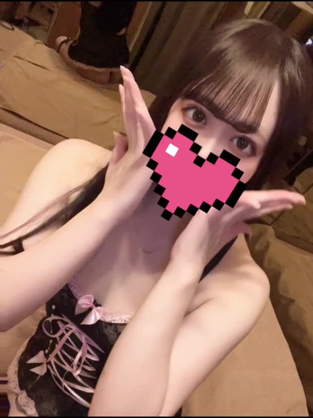 この時より痩せた気がする！

もっと絞って可愛くなる🔥

でも私らしく柔らかさは残したいところ😭🥺👍🏿

ダ