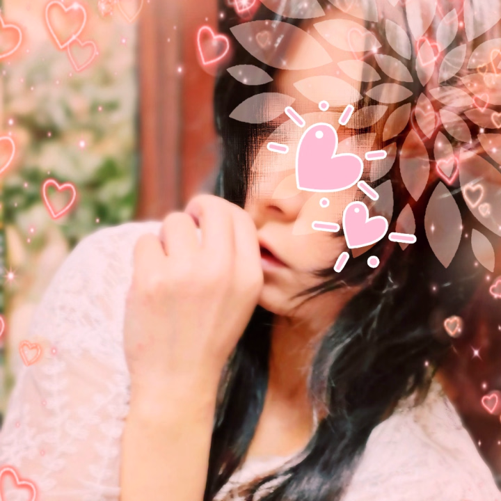 本日も…
✨️💗《18:00まで》💗✨️
よろしくお願いいたします( ᴗ͈ˬᴗ͈)"🤍
少し肌寒いですね( ・᷄ ・᷅ )💦
お風呂上がり暖かくしてくださったらきっと幸せ(ღˇ ˇ)。o💕