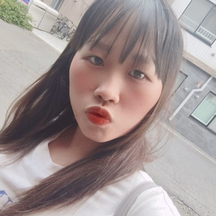 みなさんお疲れ様です！
今日のお仕事終わりました〜😇
今日も新しいお兄さんたちに出会えてとっても幸せな気分🥰
次は27日の18時から0時まで出勤だよ😊
たくさんのお誘い待ってます🫶