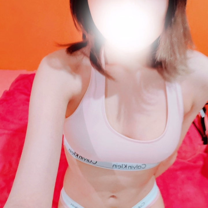 こんにちは〜ᩚ❤︎

GW最後の夕方ですが
この後空き枠あるので
ことに会いに来てくれる
お兄さんお待ちしてますね❤

GWの思い出話など楽しみにしてますね‪💕︎︎