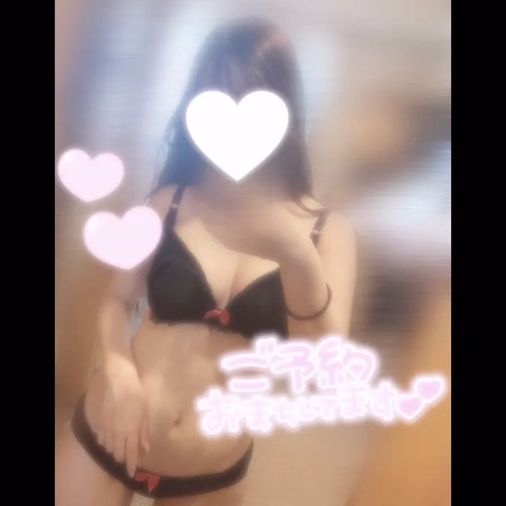 おはようございます🌷
いぶです🐶

本日出勤です！
夜まで受付してるのでいぶのこと気になってくれてるおにいさんぜひ誘ってください♡