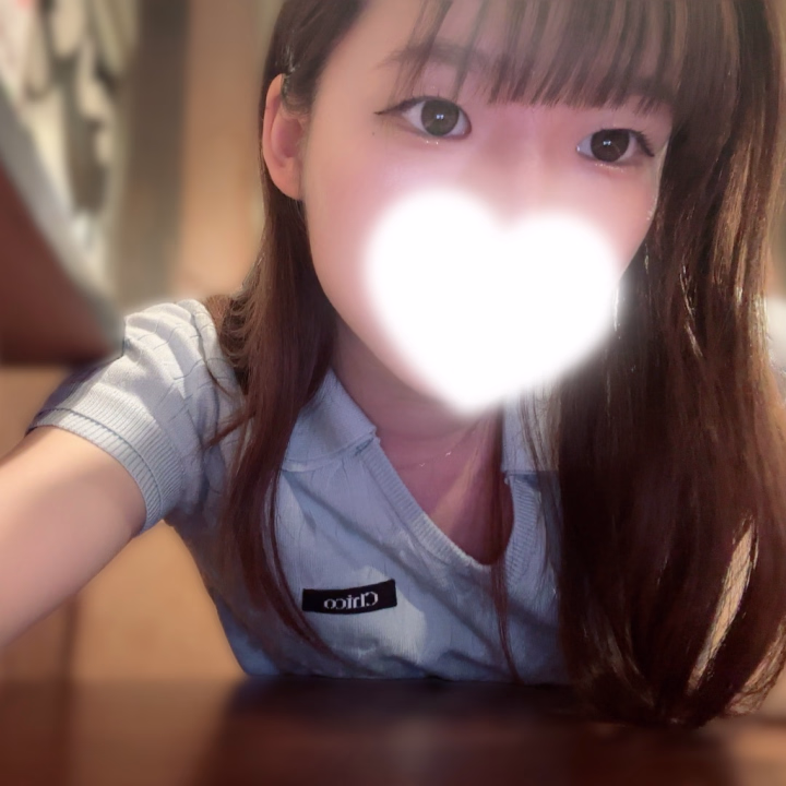 6月はじまりぃ💕
の、最初の更新✨✨

まどかは今日も相変わらずです🔥
本格的な夏が始まるね^>ω<^🍧🎐
まだ、夜は少し肌寒い感（？）あるけれど💦
今年も猛暑が凄そうなので今のうちから日焼け止めクリーム大量塗りしてます😳

暑いのは正直嫌いだけど🥵
夏はいっぱい果物取れるから🫶🏻🫶🏻
大好きでもあります♥️

イベントは夏祭りに海開きに川遊び🌴✨️
もっと楽しめそう💕
今年はいっぱい色んなこと楽しみたいな
だれかと一緒に…|•ω•,,)ﾁﾗｯ
って、、、
まだ、6月早いよね💦💦