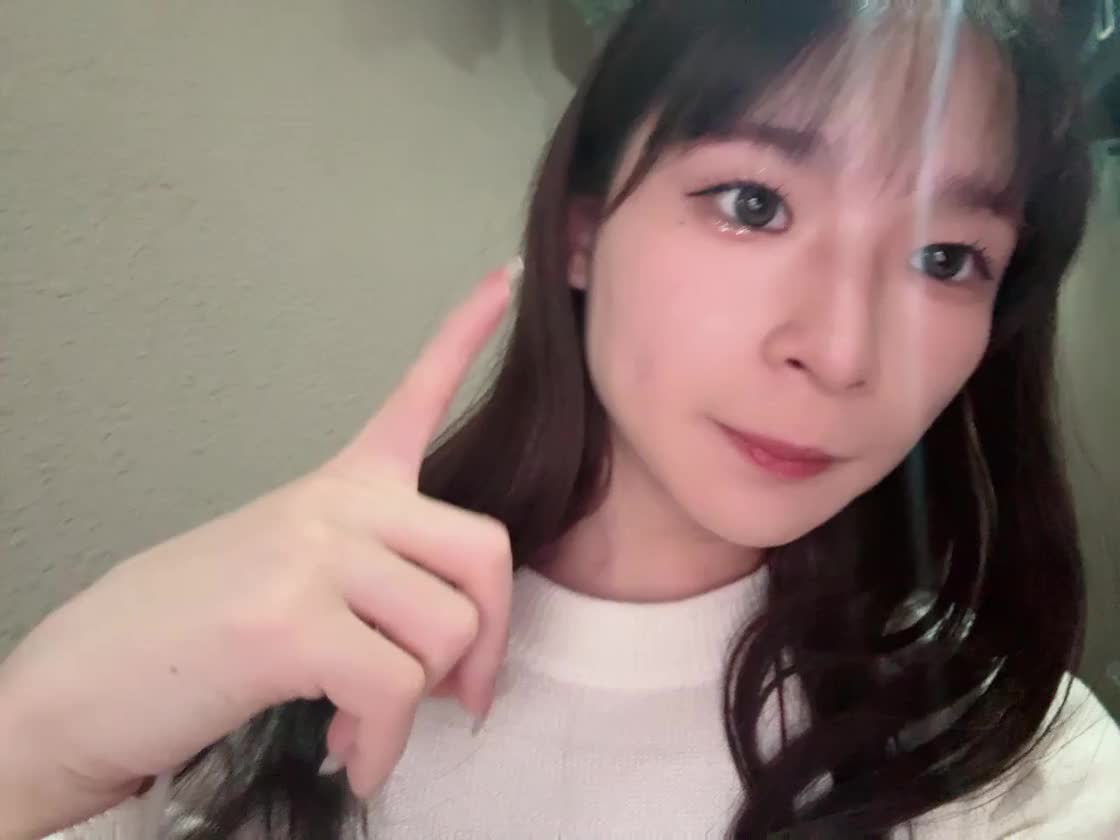 ぷにぷによしよしされたい🐶

久しぶりの動画だけど？
どうかな(˙˙*)
需要があるか分かんないけど💦

ほっぺぷにぷに
あたまなでなでされたいので💗
待ってるね👶🏻