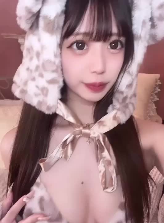 ぱるのおっぱい
どうですか❔🩷


大きさはもちろん
触り心地も◎です🐰ྀི💕


優しく触ってくださいჱ̒՞ ̳ᴗ ̫ ᴗ ̳՞꒱


触り心地まで体験できるのは
お会いしたおにいさんだけの
特権です🫶

ぱる