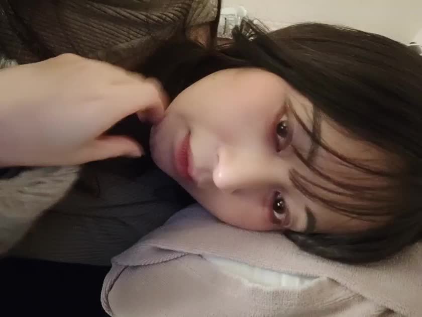 こんにちはー

出勤しましたー🤗

ラストまでいます🥰

30度超え‼️
夏が来ましたね☺️

半袖で大丈夫そう😀

部屋で涼しみましょう😏💕💕💕

お誘いお待ちしております

～ぷりん～