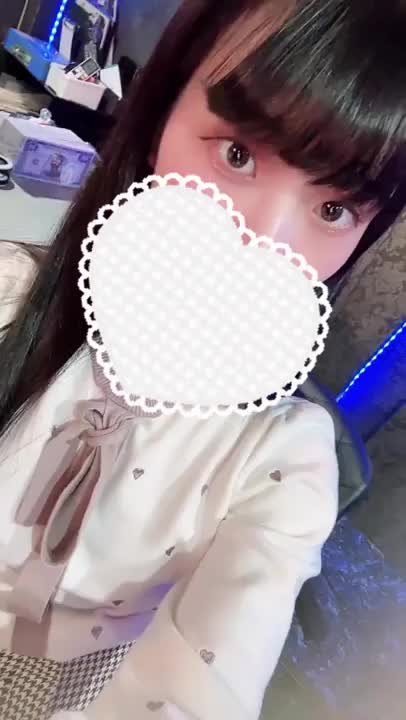 今日もお誘いたくさんありがとうございます！

明日も出勤してるのでぜひ会いに来てくれると嬉しいな😍

姫トークにメッセージ送ってくれるお兄さん達ありがとう！

ほんとに嬉しい！！

また明日も待ってます！

ナル