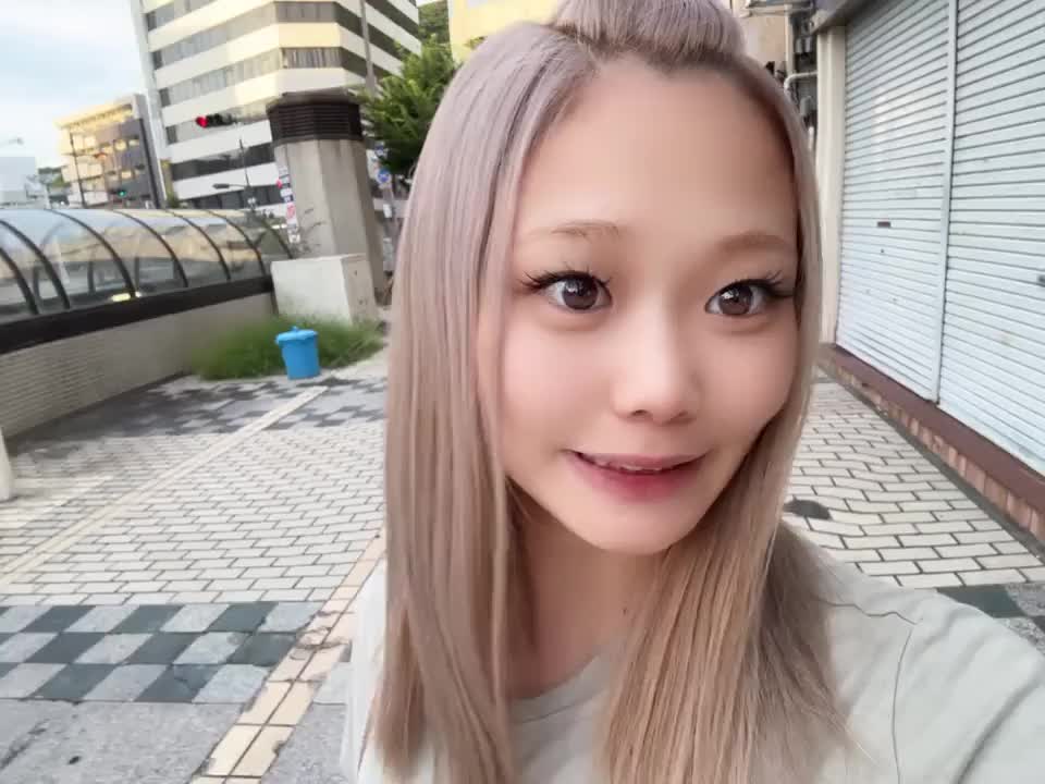 おはようございますめいです☀️


昨日会いに来てくれたお兄さん方

改めてありがとうございました❣️


無事に早起きしてお店向かってます🥱

徳島が思ったよりも暑すぎて

びっくりしています🫠


ガンガンに涼しいお部屋で

たくさんご奉仕させて下さい❤️‍🔥


ラブコール待っているよ〜📞♥️


めい‎🤍