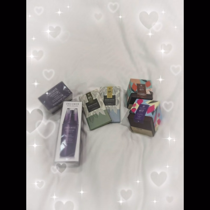 こんばんは！

しばらくお休みいただいてました💦もうすっかり元気になったので明日から出勤します🍀*゜

明日急遽キャンセルが出てしまったので先頭から空いてます(*´︶`*)お誘い待ってます！

2月既に予約してくれている15人の本指名様ありがとうございます(*´˘`*)♡ご新規様もご予約ありがとうございます！空き枠もあるのでお誘い待ってますね☺️💞

そして前来てくれた本指名様お土産ありがとう(*´˘`*)♡嬉しい！毎日使う🥺